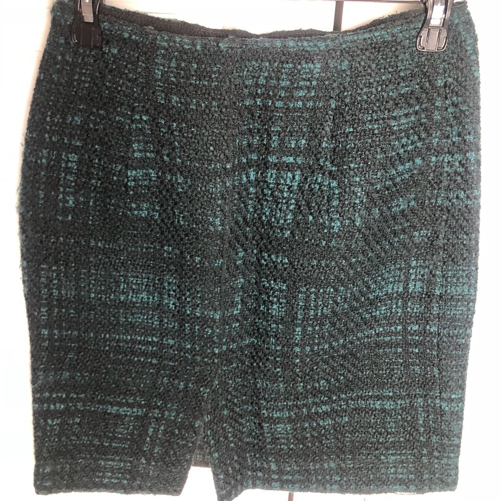 Prada pencil skirt - Picture 6 of 8